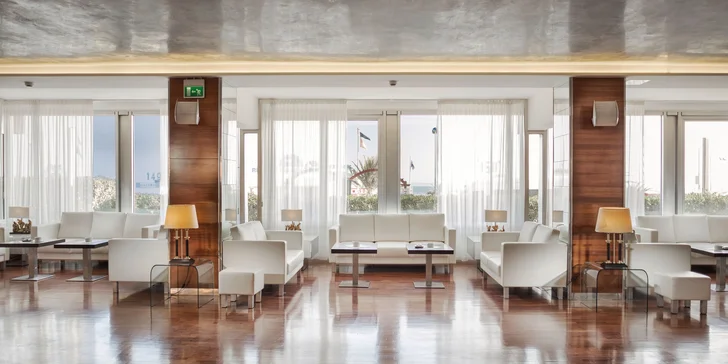 Dovolenka v talianskom Rimini: 4* hotel pri pláži, strava, wellness aj miniklub