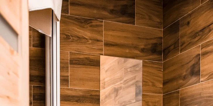 Romantika v Jizerkách: krásne ubytovanie v stodole s možnosťou raňajok, výhľady do krajiny