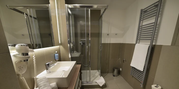 Relax na Vysočine: pobyt v dizajnovom apartmáne, sauna aj vstupenka do sklárne