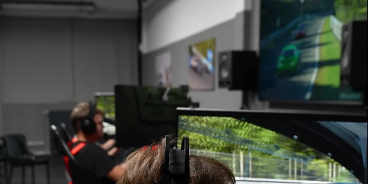 Unikátna jazda na závodnom simulátore