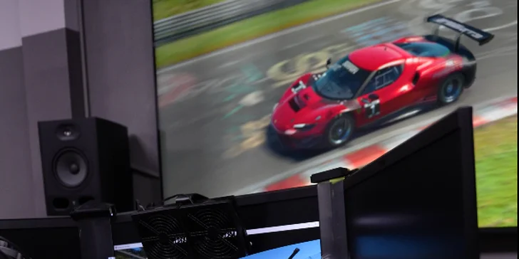 Unikátna jazda na závodnom simulátore