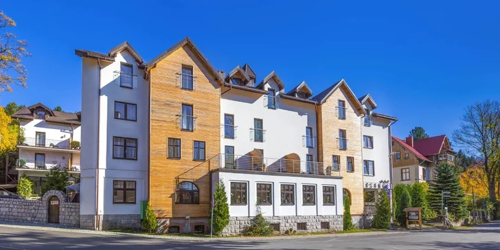 Pobyt v modernom hoteli v poľských Krkonošiach: raňajky alebo polpenzia, neobmedzený wellness