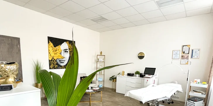 Omladenie bez chirurgického zákroku: HIFU ošetrenie celej tváre a podbradku