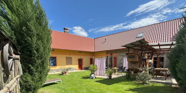 Útulné apartmány na brehu Slapskej priehrady: možnosť wellness, požičanie kanoe a plavby člnom s kapitánom