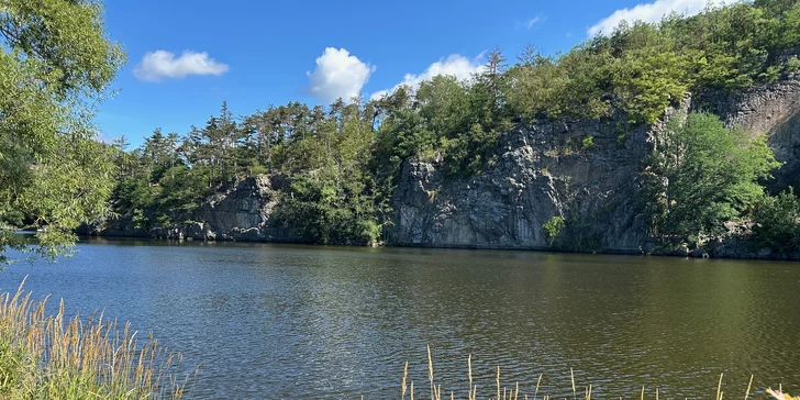 Útulné apartmány na brehu Slapskej priehrady: možnosť wellness, požičanie kanoe a plavby člnom s kapitánom