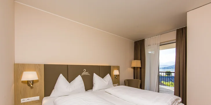 Moderné apartmány na brehu Wörthersee: súkromná pláž a karta výhod