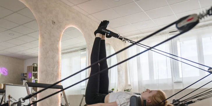 Formujte postavu šetrne a efektívne: Pilates reformer pre každého