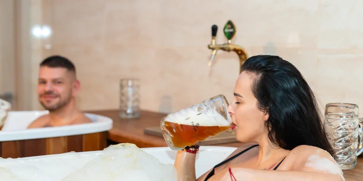Privátne pivné alebo bylinkové kúpele s wellness, občertvením a neobmedzenou konzumáciou piva