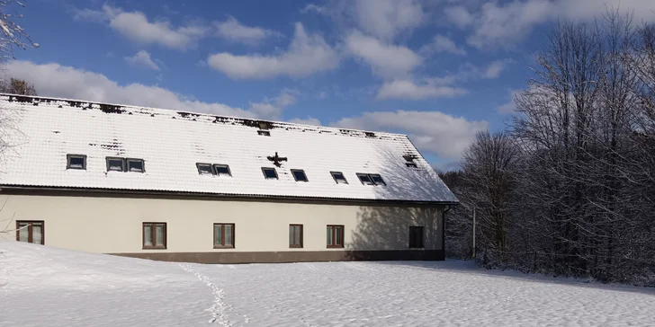 Dovolenka v srdci Jeseníkov: komfortné apartmány s kuchynkou, turistika aj lyžovanie a pamiatky