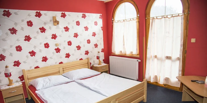 Dovolenka v penzióne na Náchodsku, 30 km od Adršpachu: raňajky a wellness aj bazén