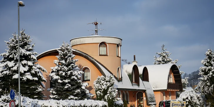 Dovolenka v penzióne na Náchodsku, 30 km od Adršpachu: raňajky a wellness aj bazén