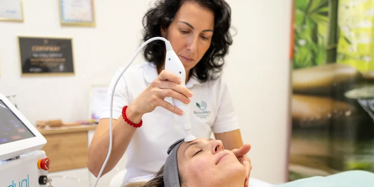 Kozmetické ošetrenie tváre prístrojom Plazma Fusion na klinike RezoMed