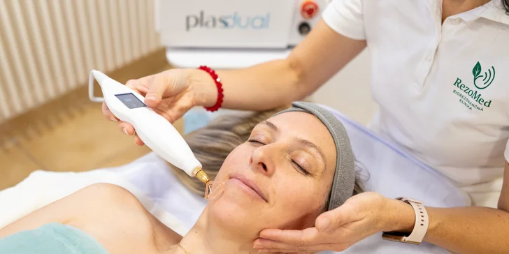 Kozmetické ošetrenie tváre prístrojom Plazma Fusion na klinike RezoMed