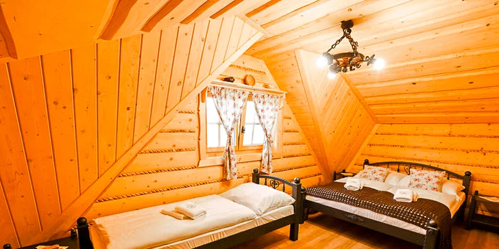 Štýlové drevené chatky na Orave s wellness v Resorte Zbojnícka Koliba***