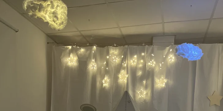 Zážitkové maľovanie alebo dve hodiny kreatívnej hry pre deti od 3 rokov: VYFARBI SA! alebo MAGNETÁČIK