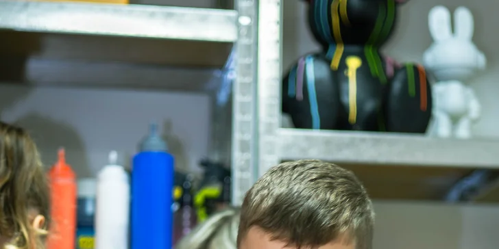 Zážitkové maľovanie alebo dve hodiny kreatívnej hry pre deti od 3 rokov: VYFARBI SA! alebo MAGNETÁČIK