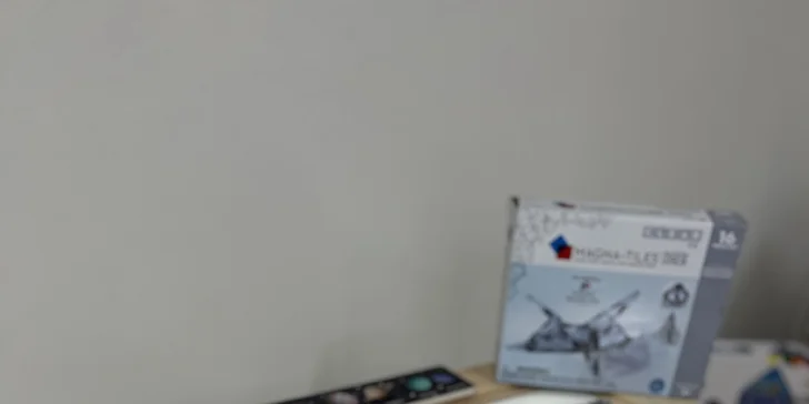 Zážitkové maľovanie alebo dve hodiny kreatívnej hry pre deti od 3 rokov: VYFARBI SA! alebo MAGNETÁČIK