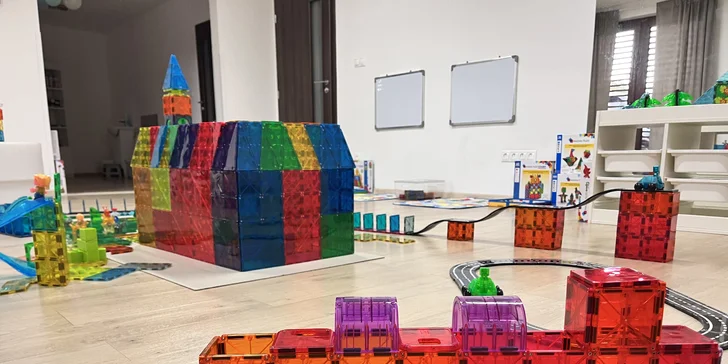 Zážitkové maľovanie alebo dve hodiny kreatívnej hry pre deti od 3 rokov: VYFARBI SA! alebo MAGNETÁČIK