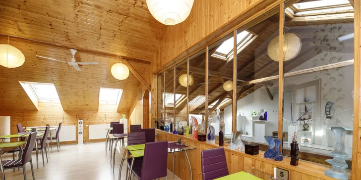 Vysočina plná zážitkov: relaxačný pobyt s privátnou saunou aj s výrobou sklenených šperkov