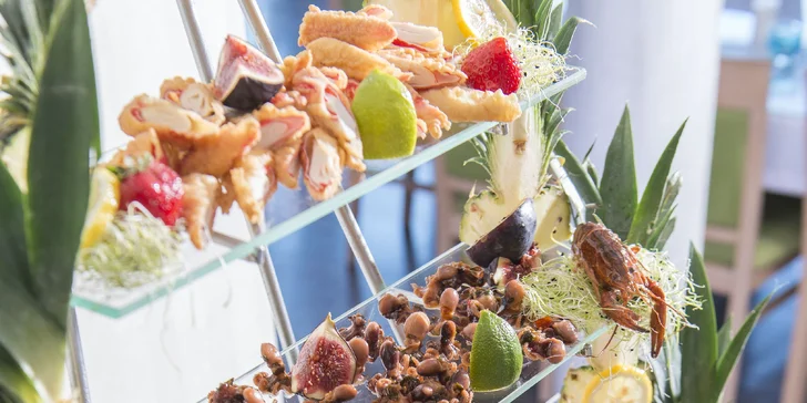 Pohoda v Kolobřehu pre pár aj rodinu: raňajky alebo polpenzia a wellness