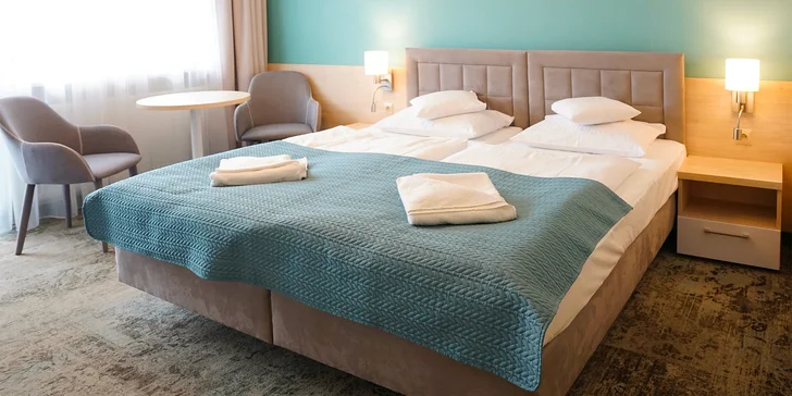 Pohoda v Kolobřehu pre pár aj rodinu: raňajky alebo polpenzia a wellness