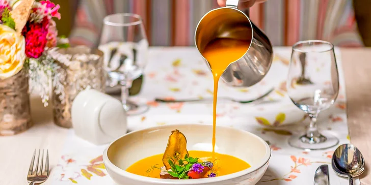 Wellness pobyt uprostred tatranských lesov na Štrbskom Plese: vodný a saunový svet aj masáže