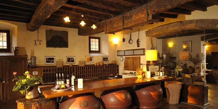 4* hotel pri Florencii: raňajky alebo polpenzia, v lete bazén, možnosť jazdy na koni