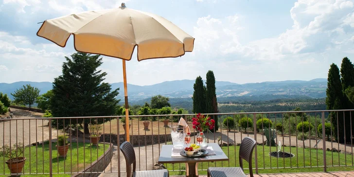 4* hotel pri Florencii: raňajky alebo polpenzia, v lete bazén, možnosť jazdy na koni