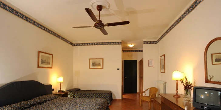 4* hotel pri Florencii: raňajky alebo polpenzia, v lete bazén, možnosť jazdy na koni