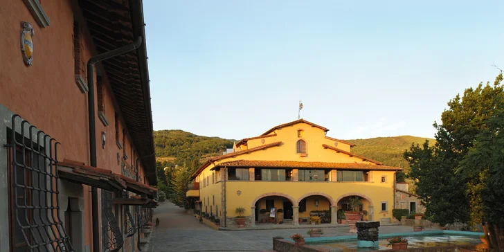 4* hotel pri Florencii: raňajky alebo polpenzia, v lete bazén, možnosť jazdy na koni