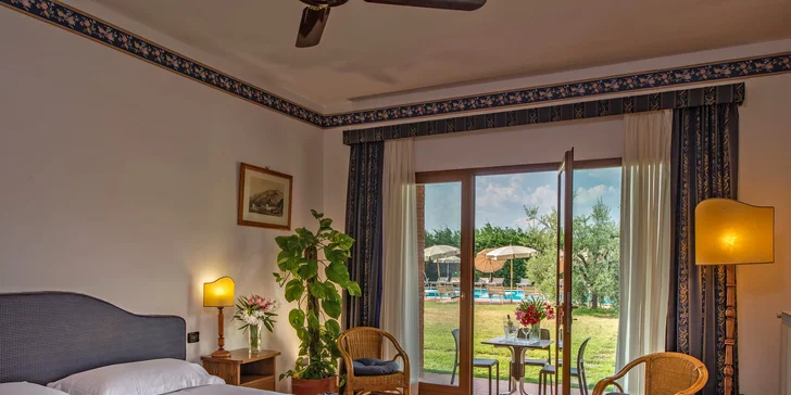 4* hotel pri Florencii: raňajky alebo polpenzia, v lete bazén, možnosť jazdy na koni