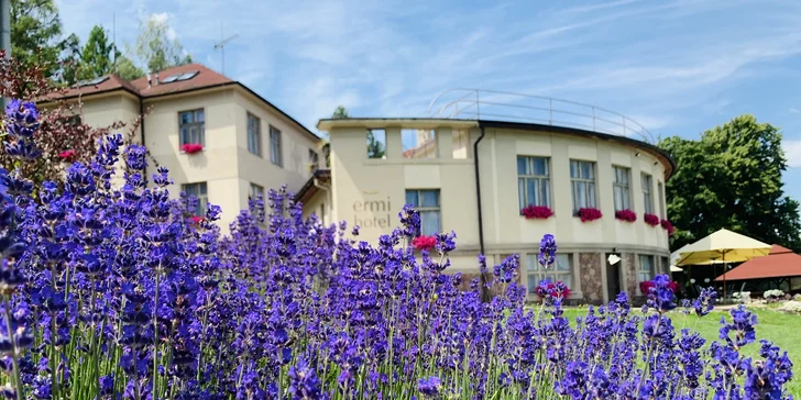 Relax alebo dámska jazda v Brdoch: polpenzia, wellness aj športové vyžitie