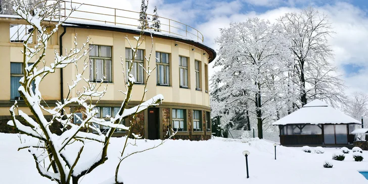 Relax alebo dámska jazda v Brdoch: polpenzia, wellness aj športové vyžitie