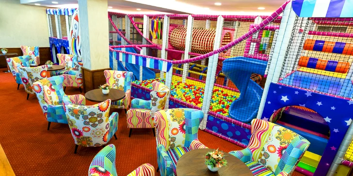 Ideálna dovolenka pre rodiny a wellness nadšencov: polpenzia, neobmedzený wellness aj Kinderland