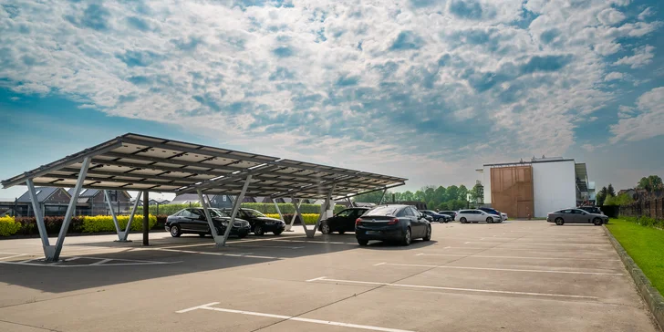 Dovolenka pri Baltiku: hotel v Mielenku so stravou, neobmedzeným wellness a herňou