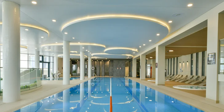 Prémiové apartmány v Kolobřehu kúsok od pláže: neobmedzený wellness, vnútorný detský aquapark