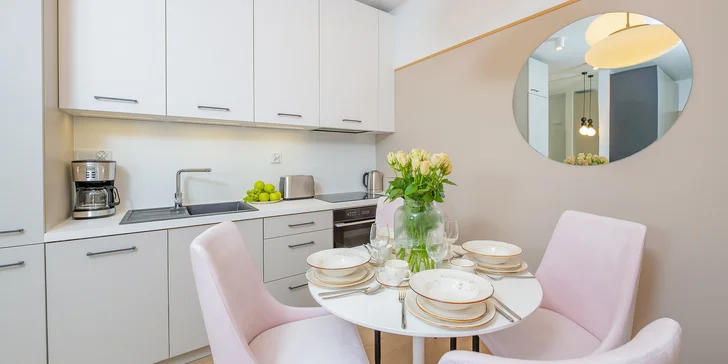 Prémiové apartmány v Kolobřehu kúsok od pláže: neobmedzený wellness, vnútorný detský aquapark