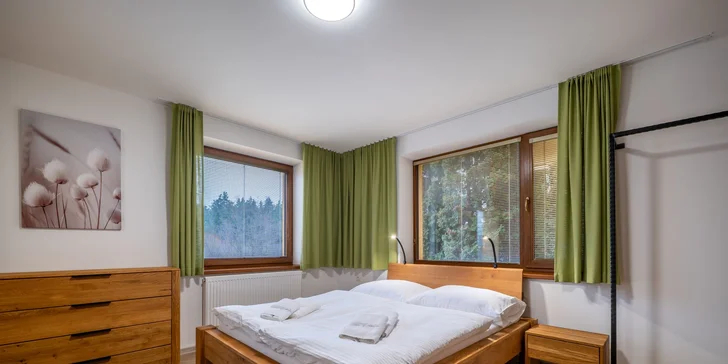 Štýlové apartmány na Liptove: strava, výhľad na hory aj wellness v hobitích domčekoch