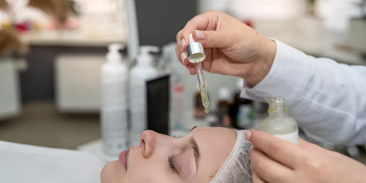 Kozmetické ošetrenie alebo darčekové poukážky v hodnote 50 a 100 €