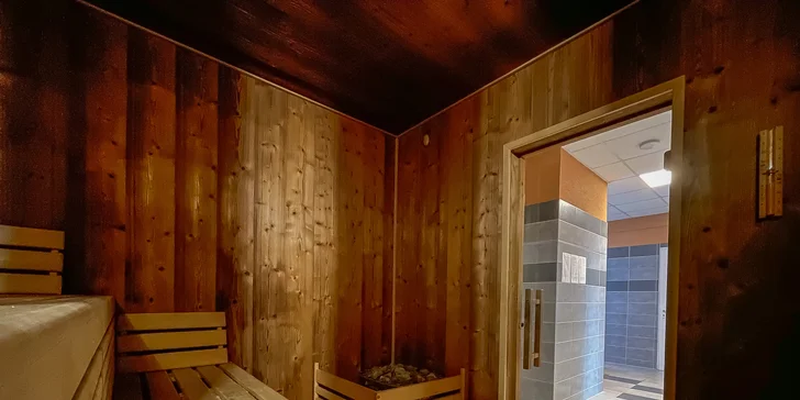 Pobyt v Uničove s raňajkami alebo polpenziou, bazénom, neobmedzeným wellness aj bowlingom