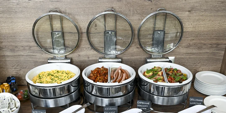 Pobyt pri jazere na okraji Poznane: moderné izby, raňajky aj parkovanie zadarmo