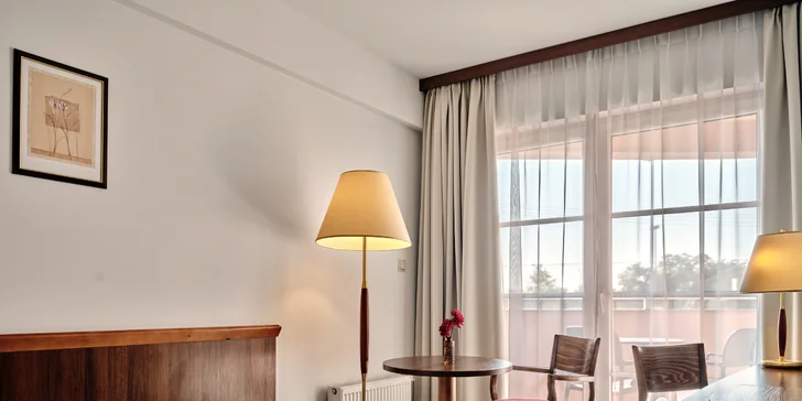 Pobyt pri jazere na okraji Poznane: moderné izby, raňajky aj parkovanie zadarmo