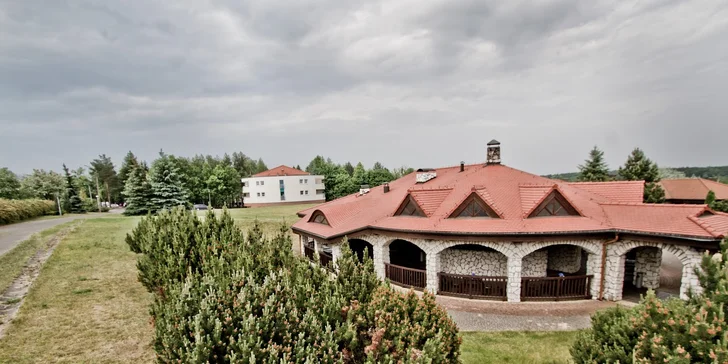 Pobyt pri jazere na okraji Poznane: moderné izby, raňajky aj parkovanie zadarmo