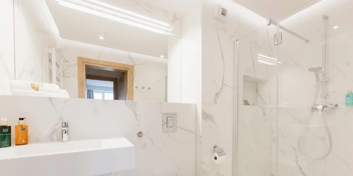 Pobyt v krásnom novom hoteli priamo pri piesočnatej pláži Baltu s polpenziou