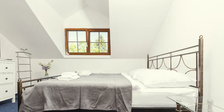 Dovolenka v stredných Čechách pre vášnivých vodákov aj turistov: izba alebo chatka priamo pri brehu rieky Sázavy