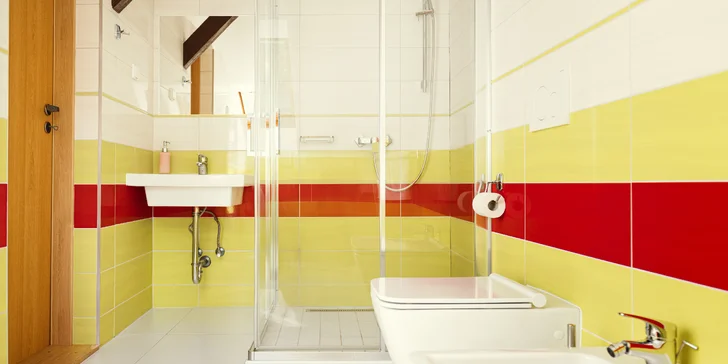 Dovolenka v stredných Čechách pre vášnivých vodákov aj turistov: izba alebo chatka priamo pri brehu rieky Sázavy