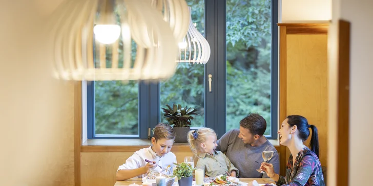 Krásny hotel v Štajerských Alpách s polpenziou a neobmedzenými saunami