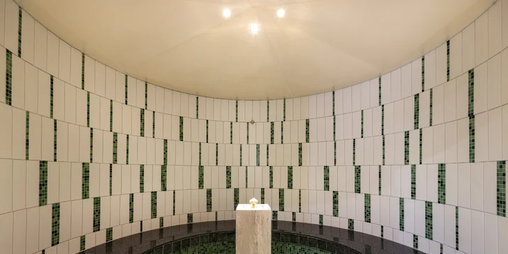 Krásny hotel v Štajerských Alpách s polpenziou a neobmedzenými saunami