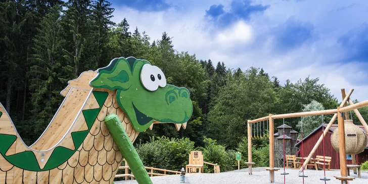 Krásny hotel v Štajerských Alpách s polpenziou a neobmedzenými saunami