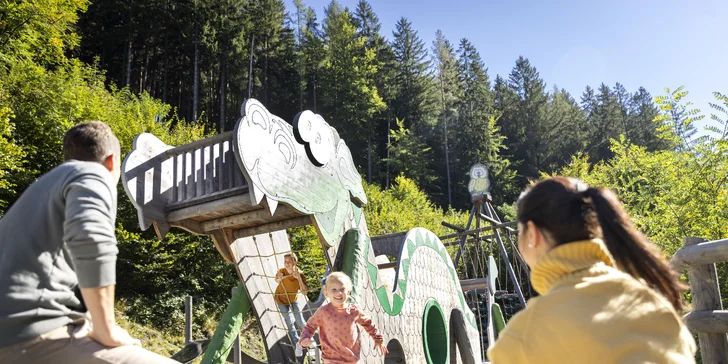 Krásny hotel v Štajerských Alpách s polpenziou a neobmedzenými saunami